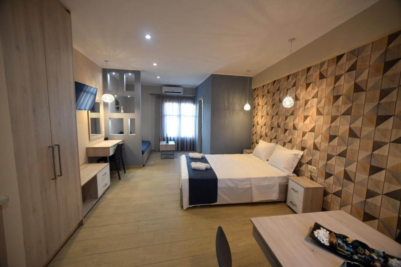 Aparthotel Shining Star Petra Esterno foto